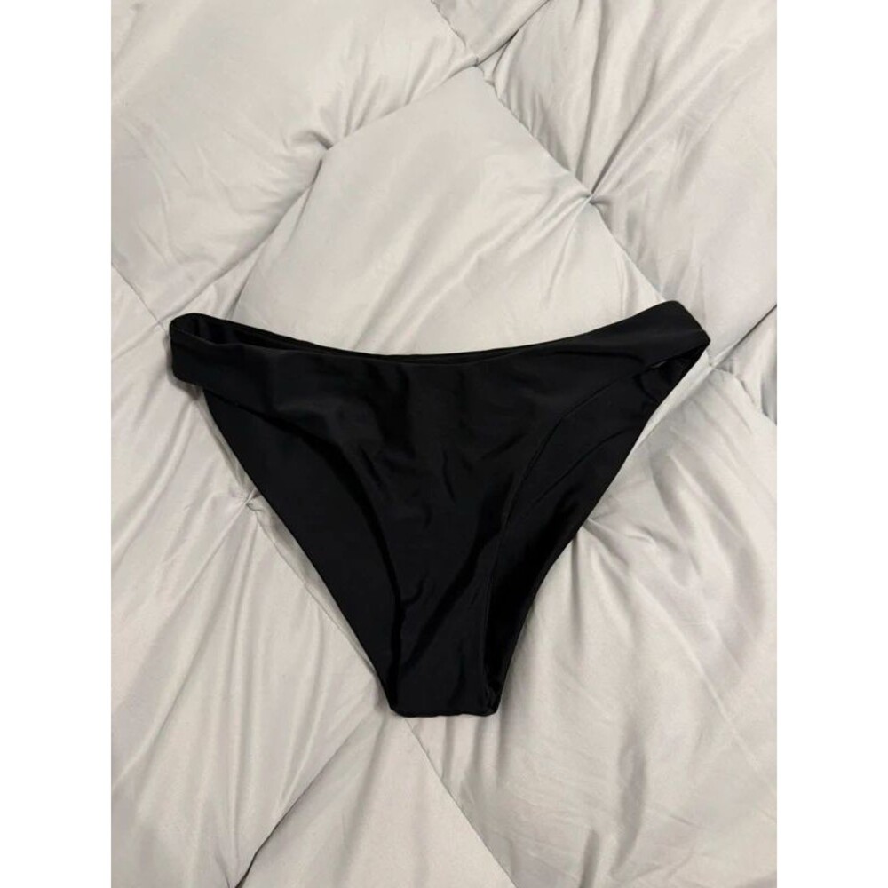 Bikini bottoms